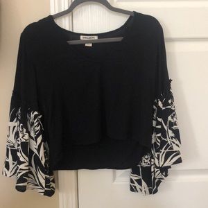 Billabong crop long sleeve